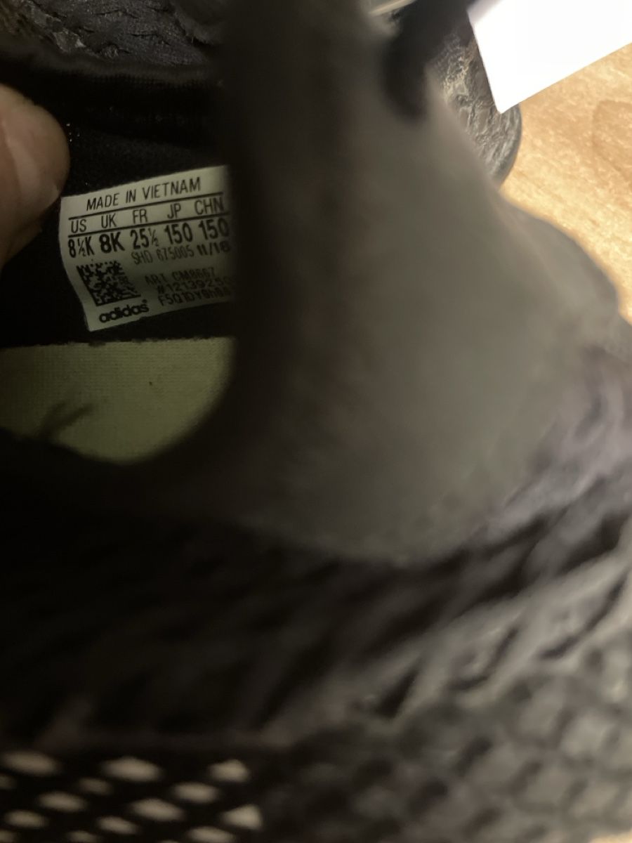 Adidas Scarpe per ragazzi: Schwarze Adidas Sneaker , Gr. 25 1/2 – Usato da Obergerlafingen venduto da cabo4 5