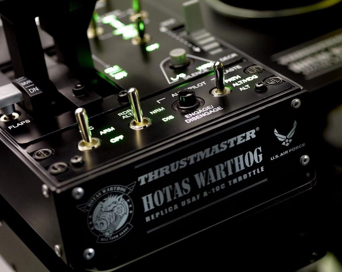 Thrustmaster Controller: Thrustmaster Hotas Warthog Dual Throttle – Nuovo (secondo la descrizione) da Bottmingen venduto da Vageek 4