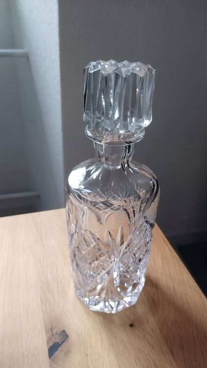 Carafe à Whisky En Cristal Baccarat – Motif Cœurs Et Croix – Avec Boîte Cadeau