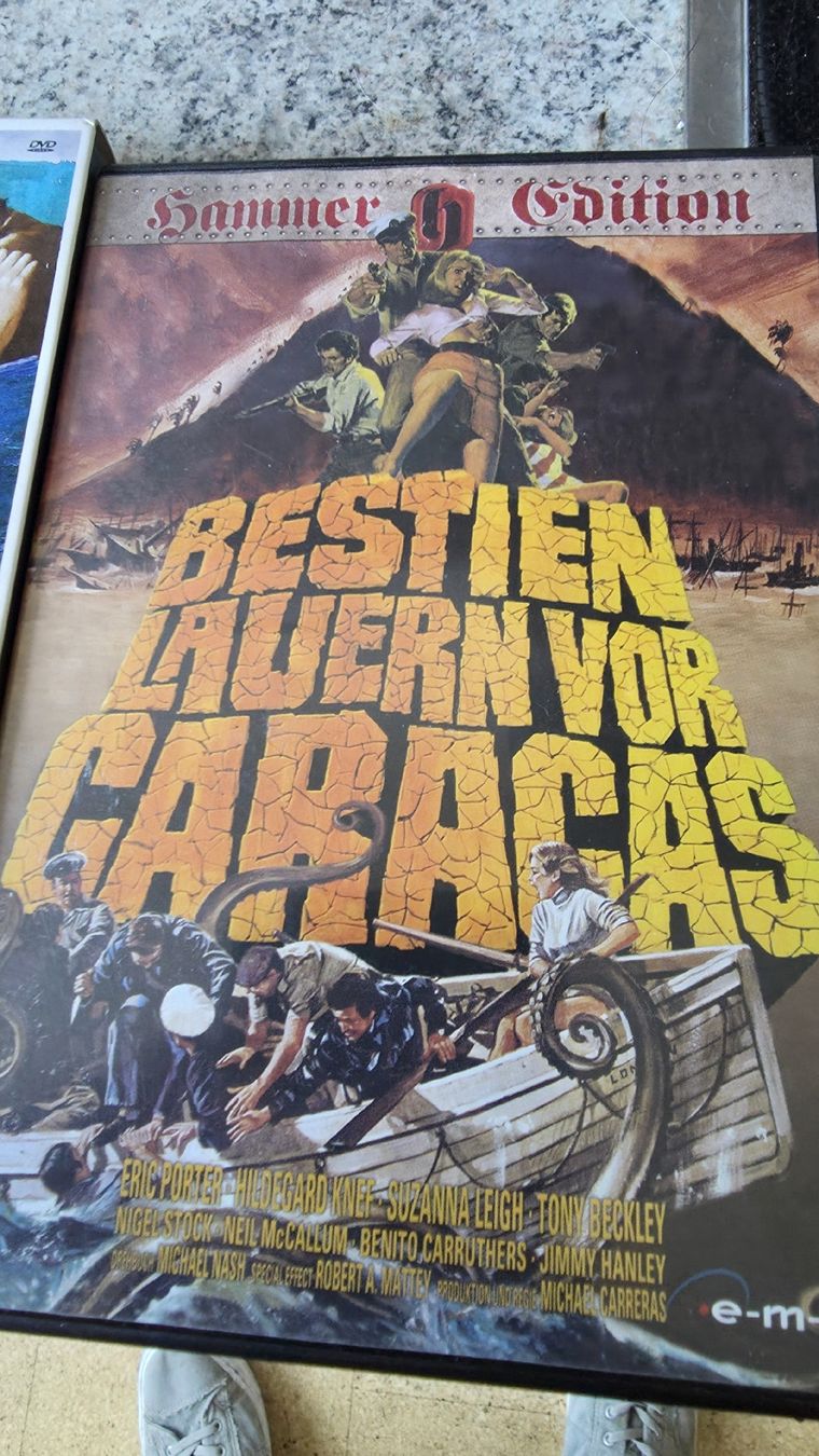 Tutti i DVDs: 3 Peter Cushing und Hammerfilme. DVD – Usato da Ettingen venduto da 1964erNachtzugfahrer 1