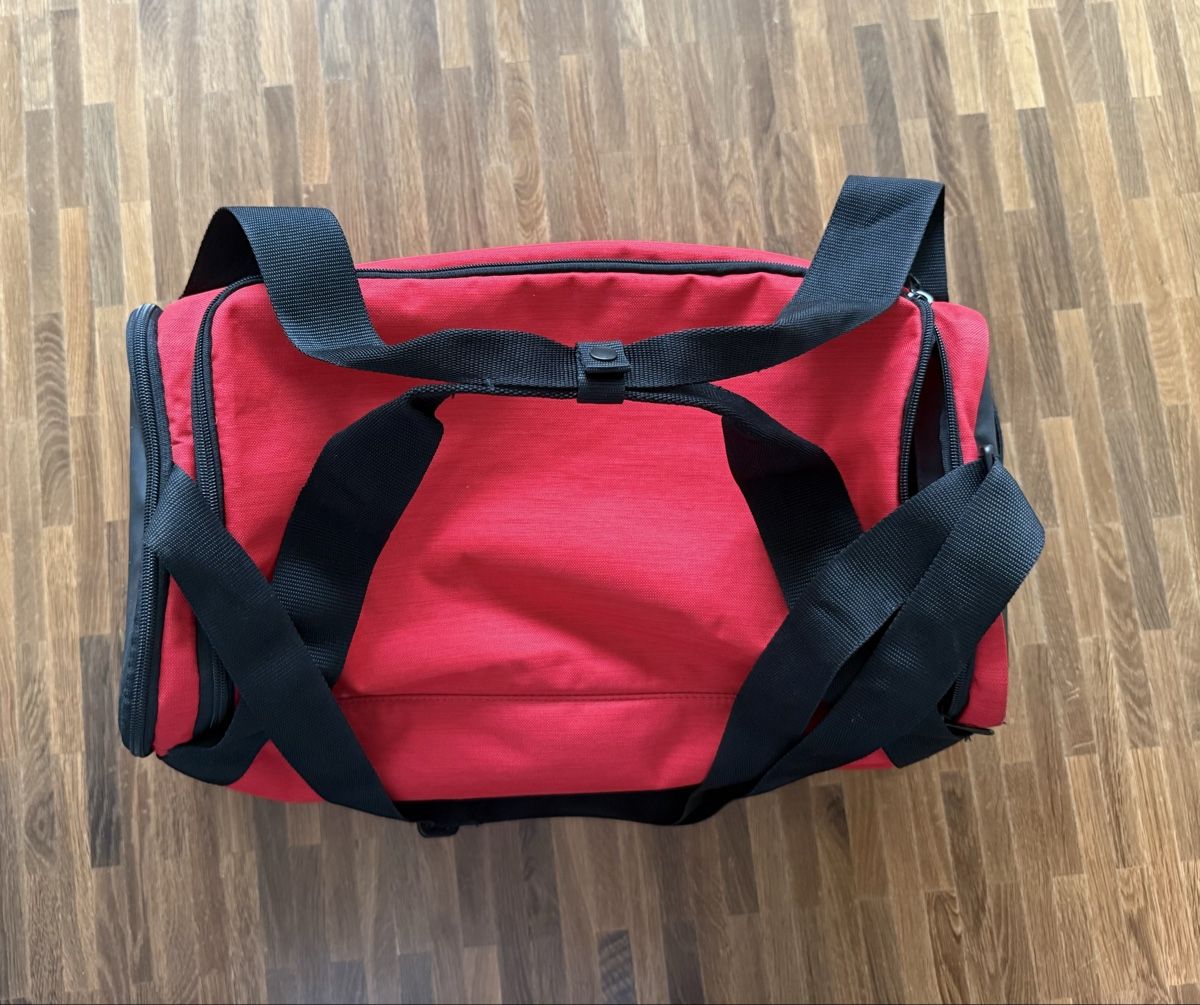 Nike Borse: Sports bag like new – Nuovo (secondo la descrizione) da Zürich venduto da lar_8826 1
