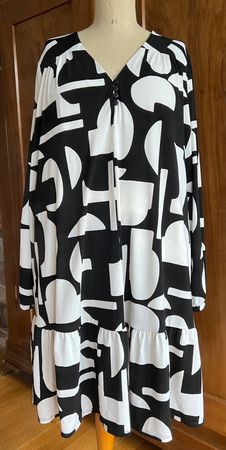 Gemustertes Kleid von Phase Eight, Grösse 42/44