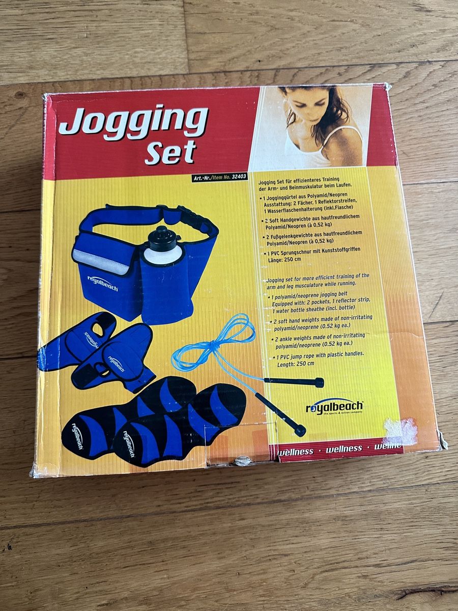 Lotti di vestiti: Jogging Set – Usato da Basel venduto da boo_dc8c