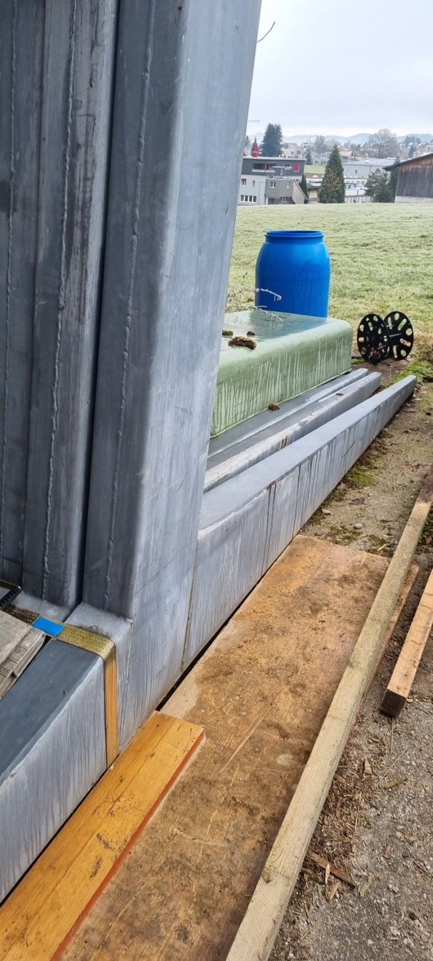 Rifugi: Carport Tragkonstruktion Metall – Usato da Gossau SG venduto da juergDaenzer 6