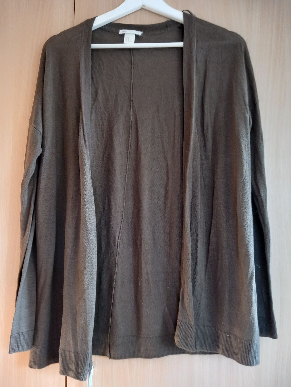 H&M Giacche: Cardigan long vert kaki Basic de H&M – Usato da Faoug venduto da per_kp6r