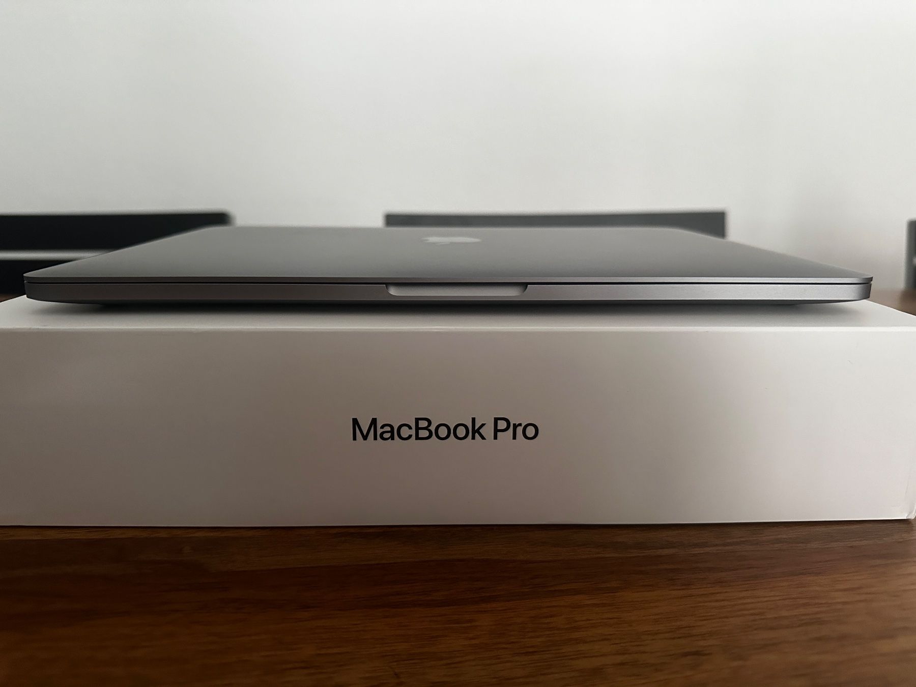 Apple Portables: 13" MacBook Pro 2020 (Intel Core i5) – D'occasion à Zürich par Daniiii167 6
