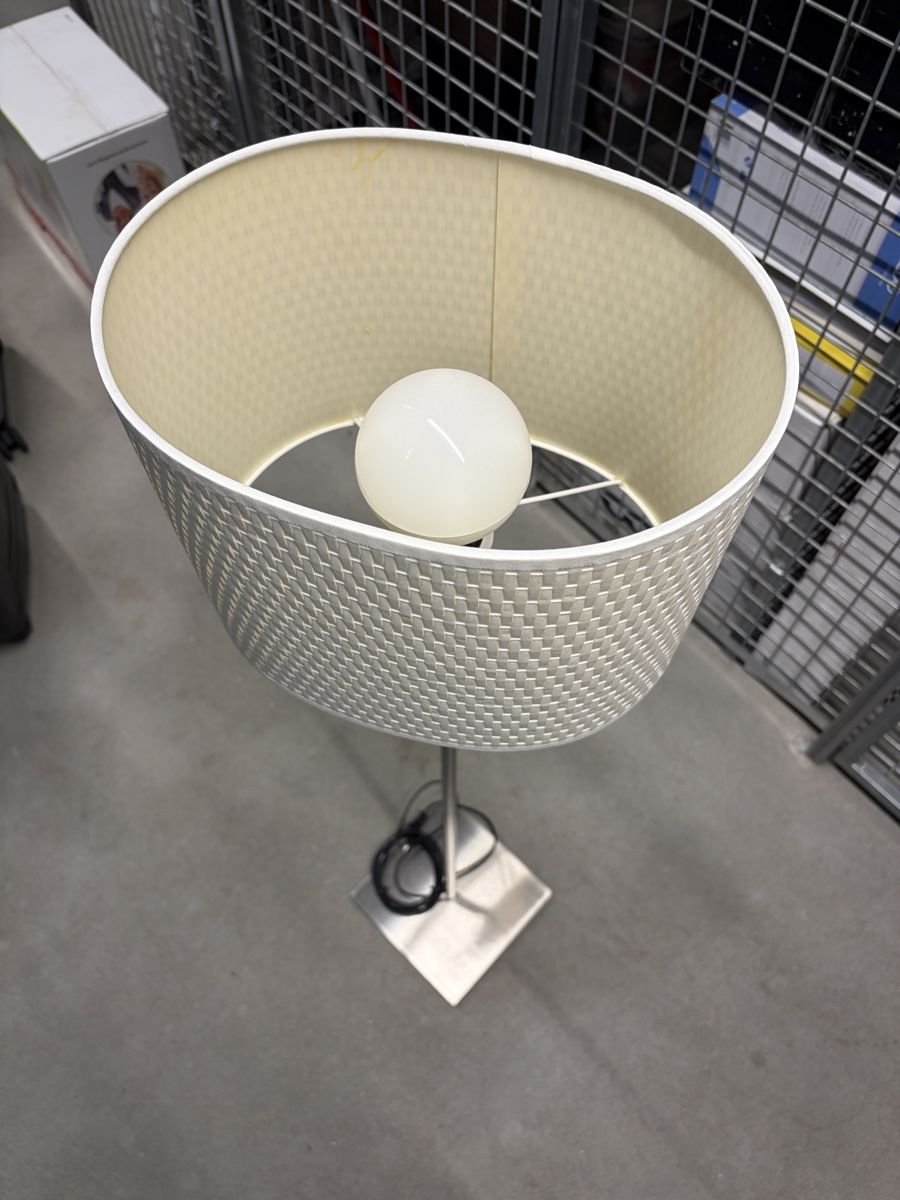 Ikea Lampen: Stehlampe mit Lampenschirm – Gebraucht aus Glattpark(Opfikon) von NadjaRr 2