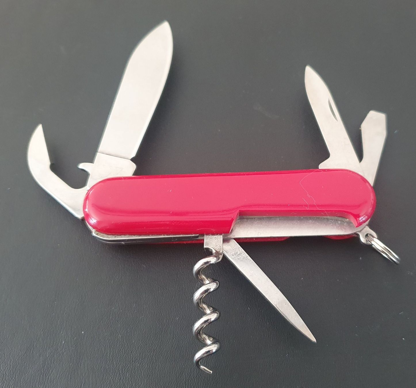 Victorinox Coltelli tascabile: 4 Victorinox / Wenger Sackmesser mit Logo – Nuovo (secondo la descrizione) da Härkingen venduto da MarianneSi 9