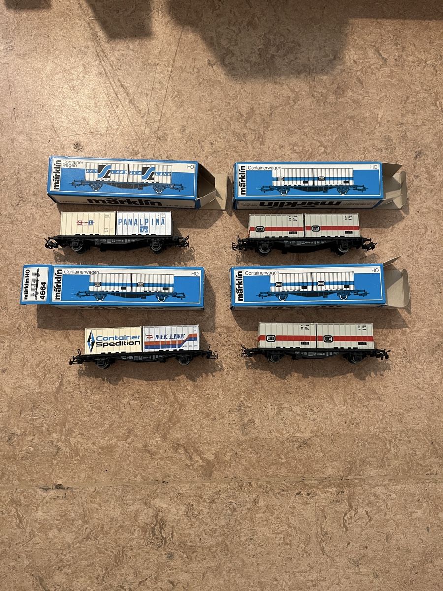 Märklin Modellini di ferrovie: Containerwagen Märklin – Usato da Oftringen venduto da PhilBraMan