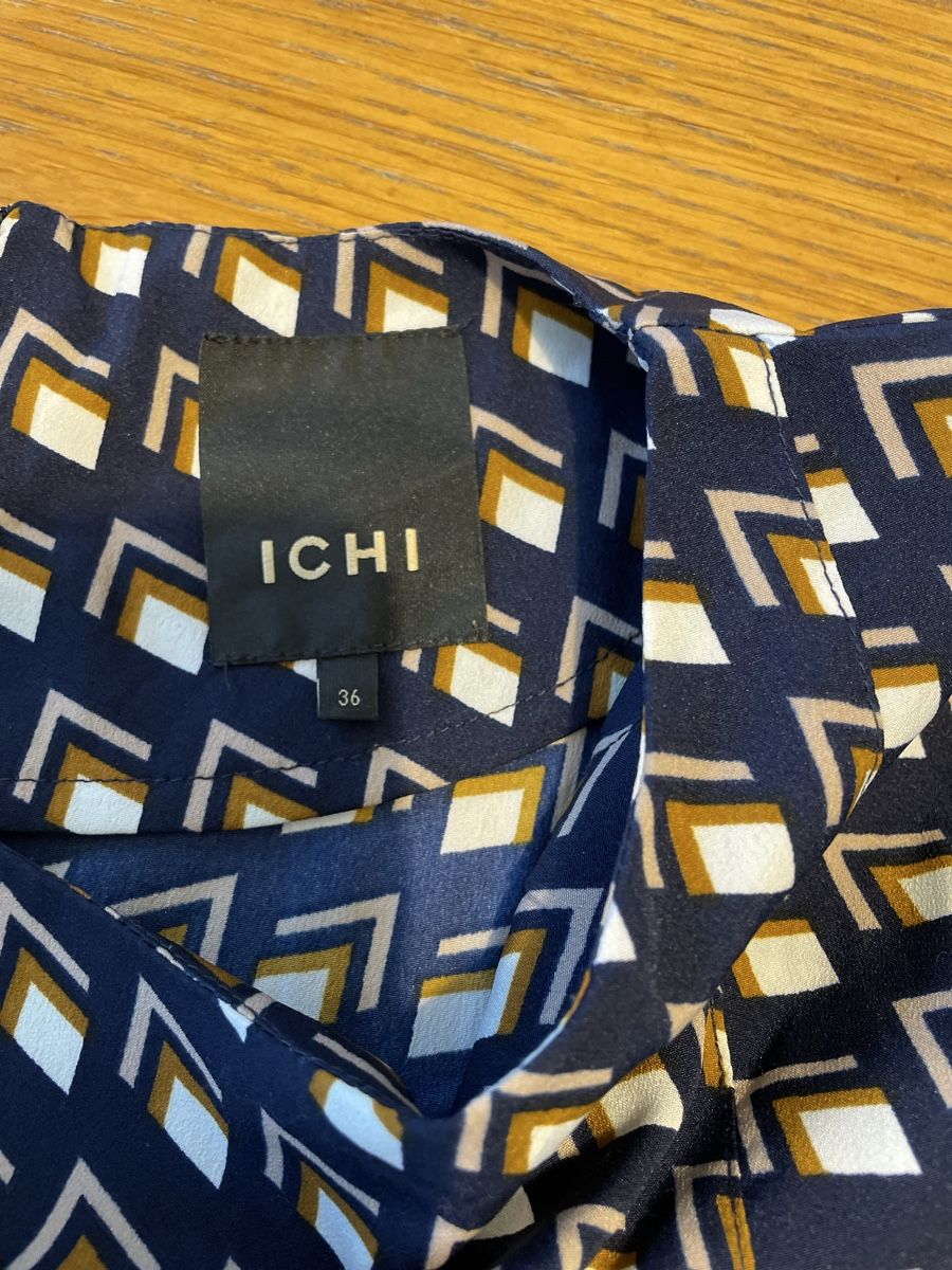Vestiti: Retro Stil Kleid der Marke ICHI – Usato da Basel venduto da CCRosa 4
