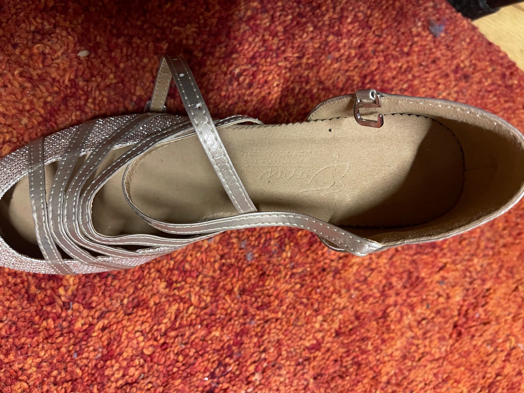 Scarpe da donna: Tanz Schuhe – Nuovo (secondo la descrizione) da Hinterkappelen venduto da simona67 4