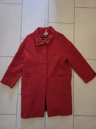 Manteau rouge vif Maddison, taille 42, parfait pour l'hiver!