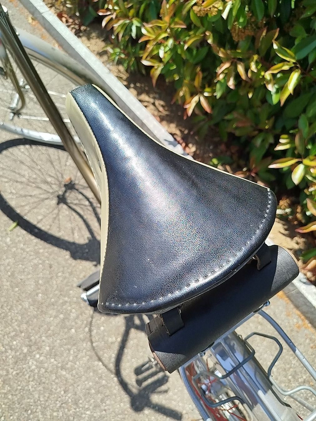 Vélos: Damenvelo 28" – D'occasion à Schaffhausen par Viertelvorvieri 9