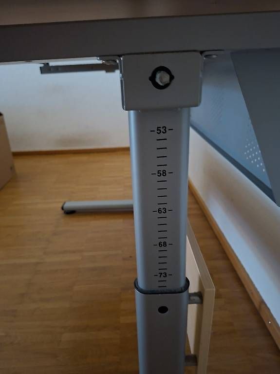 Scrivanie: Schreibtisch Paidi – Usato da Zürich venduto da Swisswell49 1