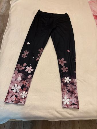 Leggins Gr. M NEU