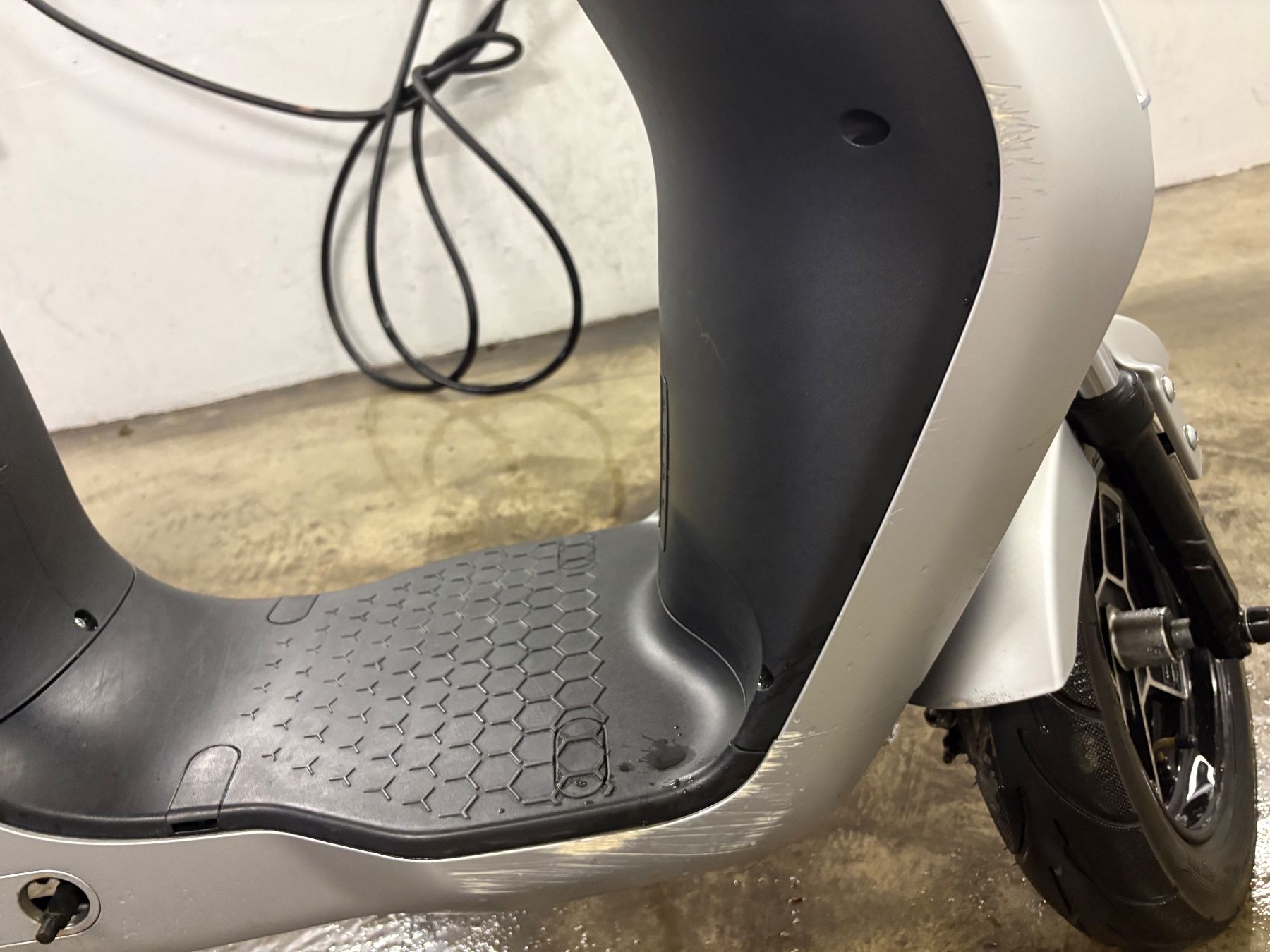 Veicoli elettrici: E-Roller CityGo 25Km – Usato da Reinach BL venduto da eym_kxq8 4