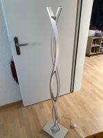 Stehlampe