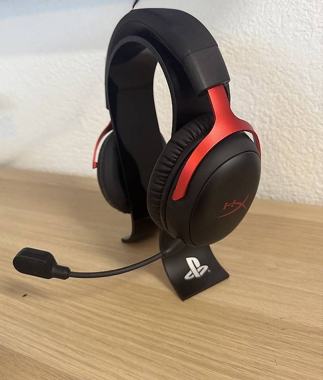 Kopfhörer: HyperX Cloud III S Wireless Gaming Headset  guter Zustand – Gebraucht aus Wabern von and_vl6f 1