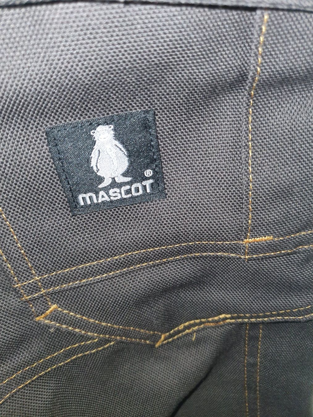 Pantaloni: Arbeitshose Mascot – Usato da triengen venduto da fad_g29d 5