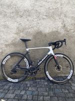 Colnago V5Rs Disc – Dura-Ace Di2 12v, ruote ENVE SES 4.5