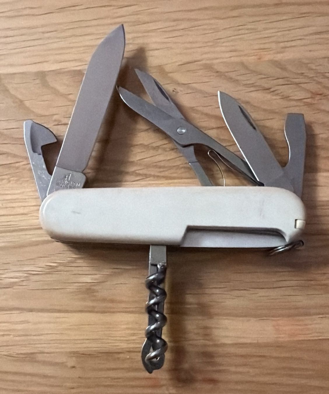 Victorinox Couteaux de poche: VICTORINOX SACKMESSER – D'occasion à Zürich par Frei-Occasionen 3