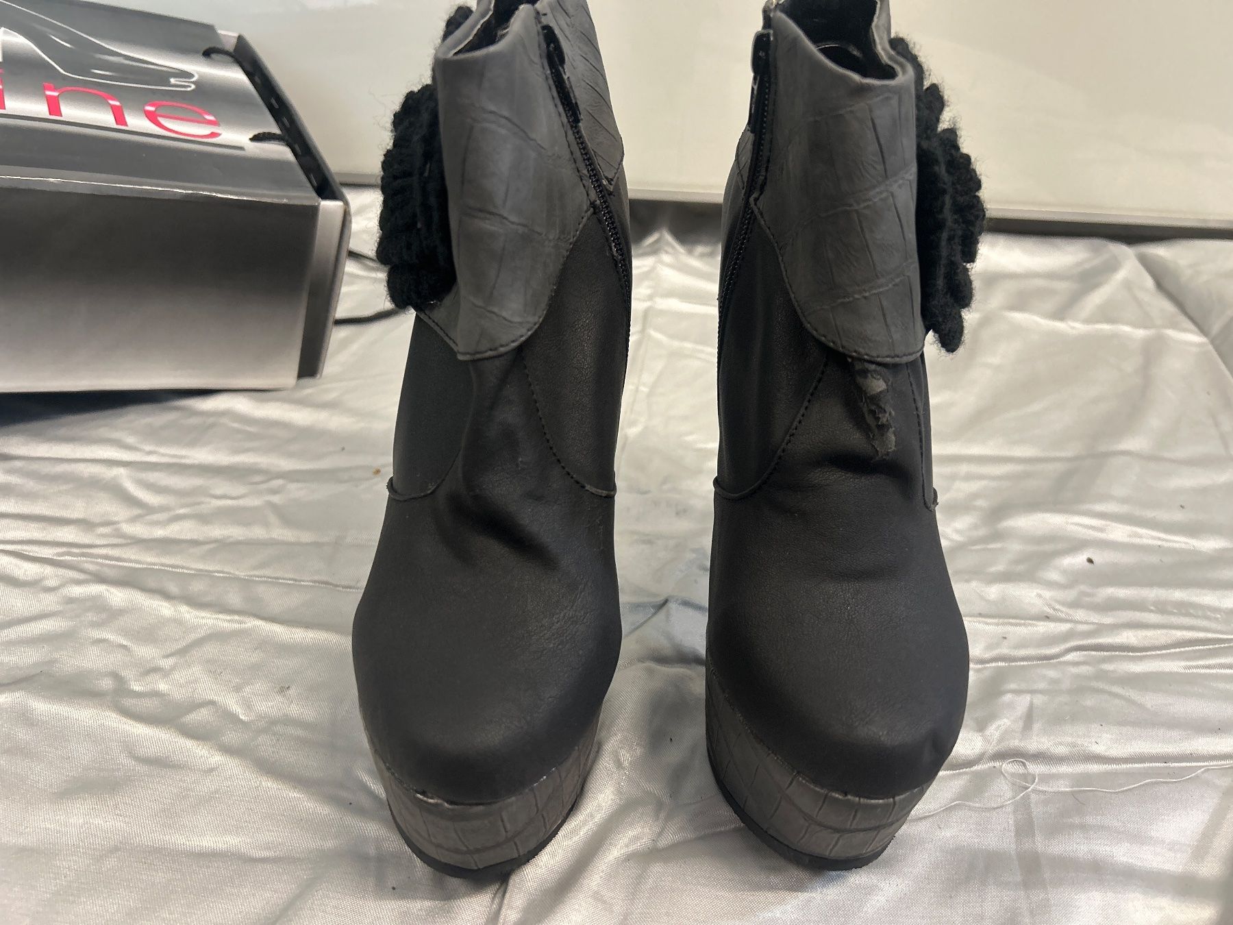 Chaussures femmes: Stiefeletten Plateau Gr 37 – D'occasion à Regensdorf par Spyke55 1