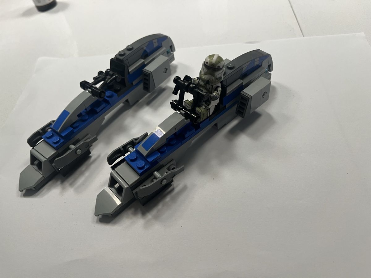 Lego Kit di costruzioni: Lego Star Wars Custom Speederbike mocs – Nuovo (secondo la descrizione) da St. Margarethen TG venduto da nic_n9n5