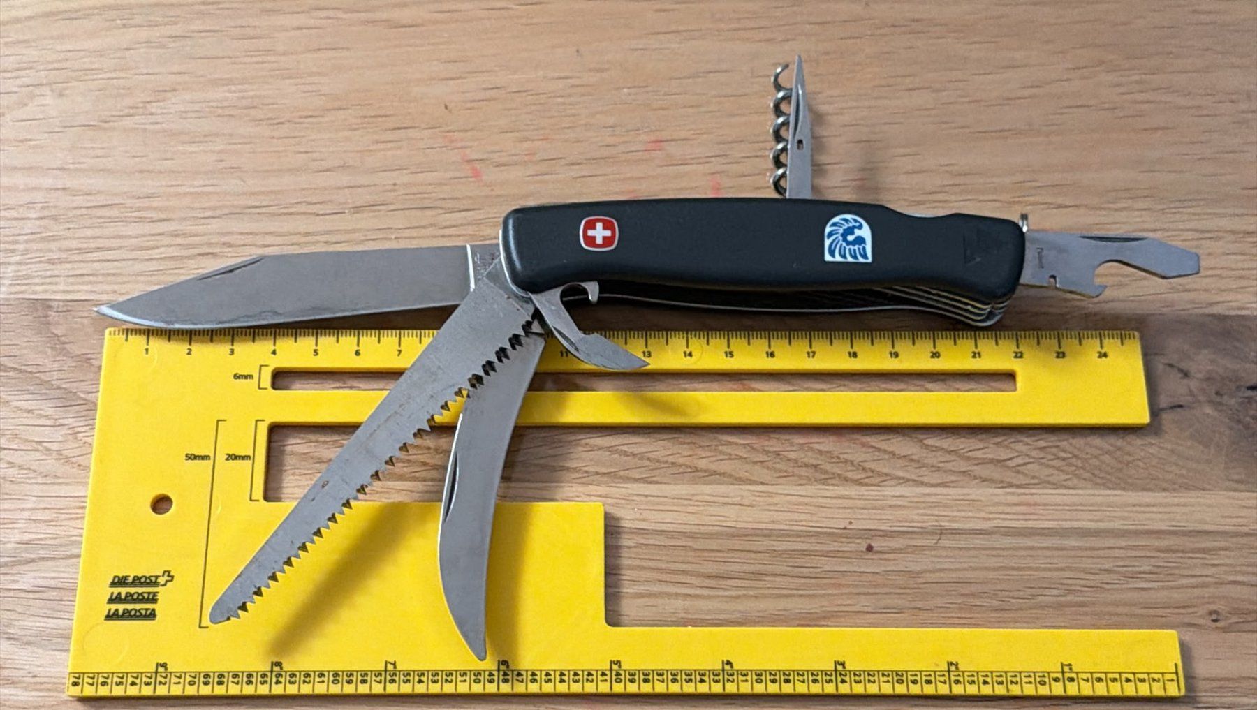 Wenger Taschenmesser: WENGER TASCHENMESSER – Gebraucht aus Zürich von Frei-Occasionen 9