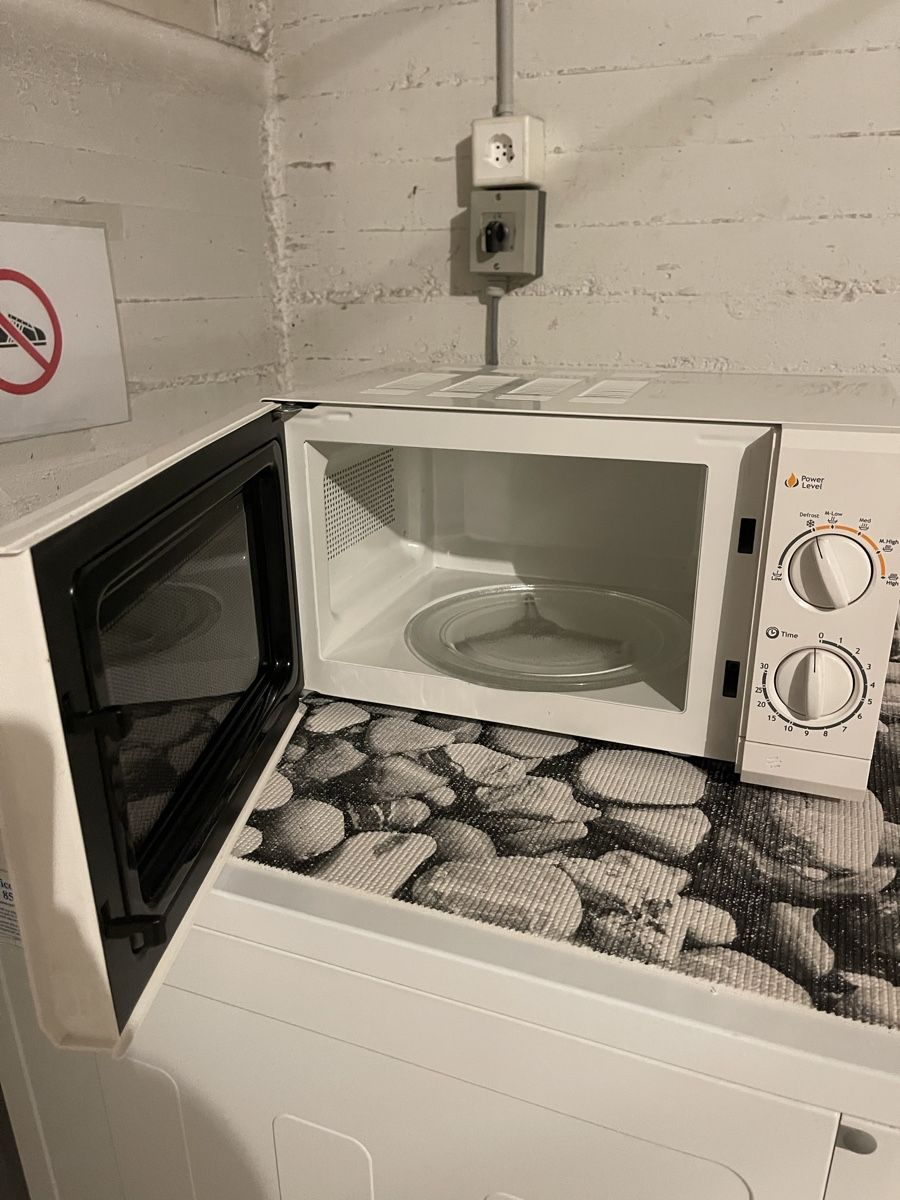 Appareils de cuisine: Mikrowelle SATRAP  – D'occasion à Horgen par Ed0 1