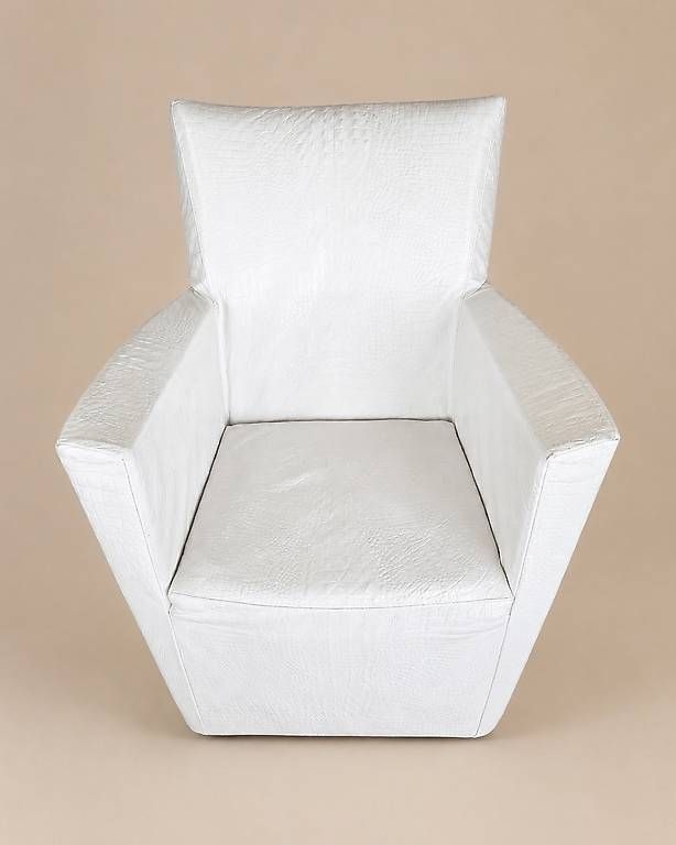 Stühle: 8 Echtleder-Stühle weiss mit Krokodilmuster – Gebraucht aus Rain von marcello_ch 3