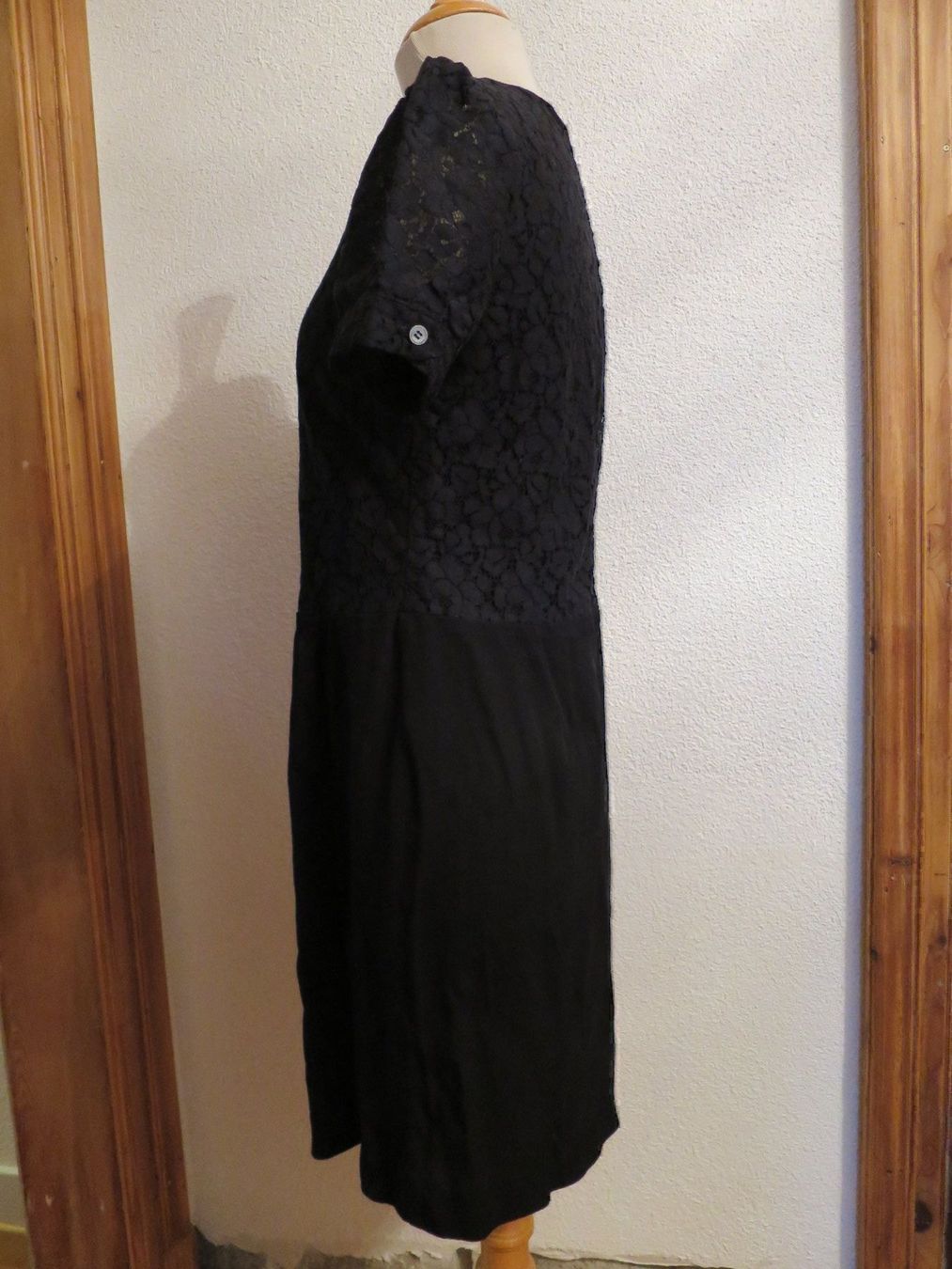 Vestiti: Schwarzes Kleid Gr. S – Usato da Siebnen venduto da greenpingu 2