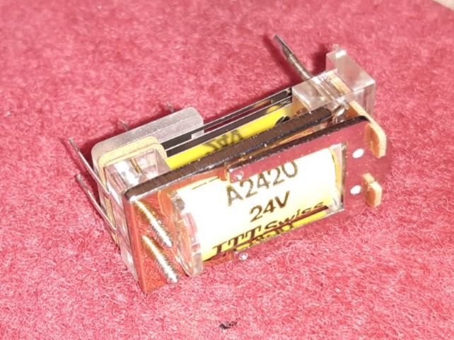 Componenti elettronici: Posten 24V Relais (scheinen NEU zu sein!) – Usato da Lohn-Ammannsegg venduto da Molch7 2