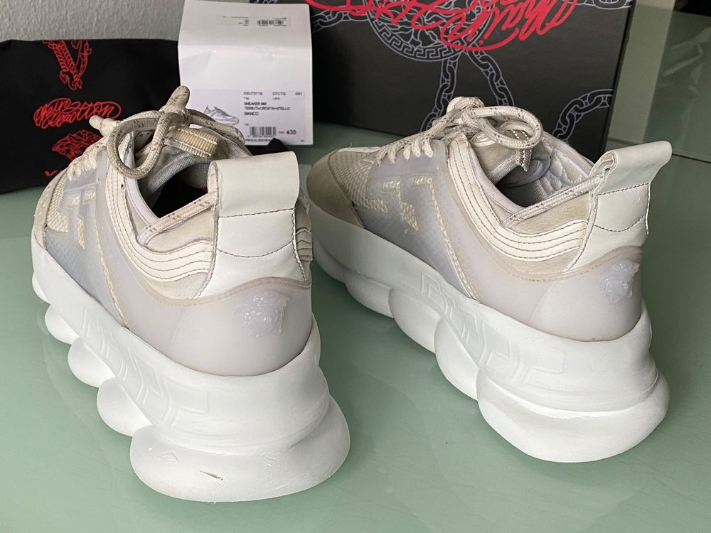 Versace hot sale chain runners