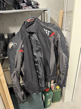 Motorradkombi Grösse L für Selbstabholer