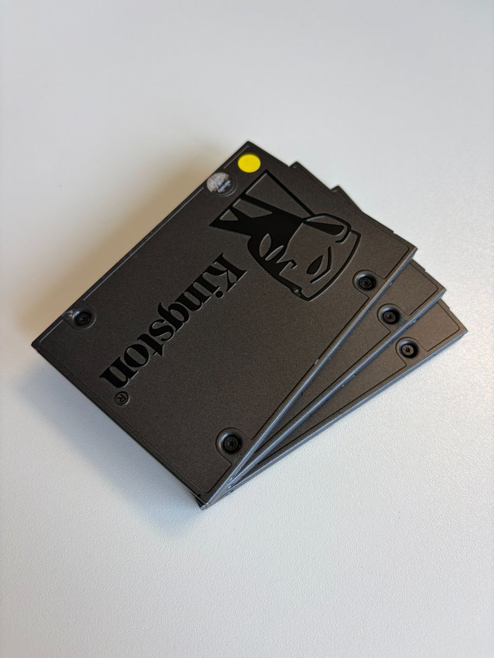 Kingston Dischi rigidi: Kingston Design-In SSD SATA 128GB – Usato da St-Blaise venduto da PaniproSA