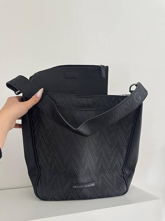 Borse da donna: Borsa Armani Exchange  – Usato da Muralto venduto da Mandy2009