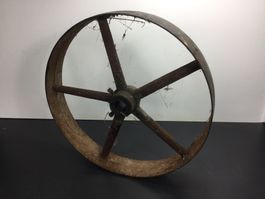 Grosse Speichen Gusseisen Transmission Riemenscheibe