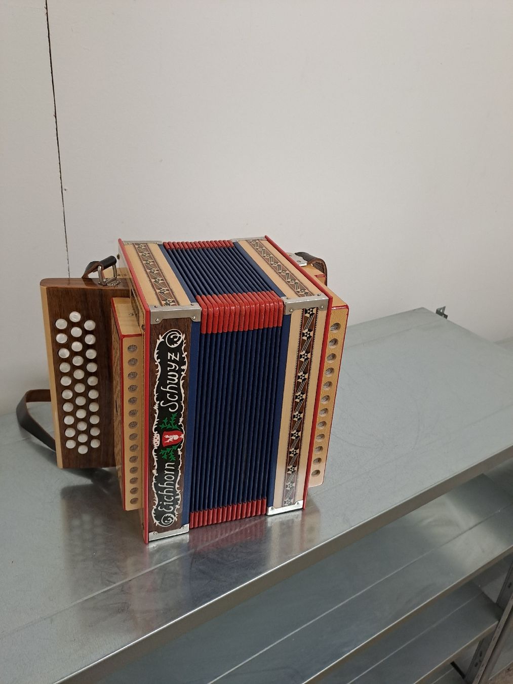 Eichhorn Musikinstrumente: Eichhorn orgeli  – Gebraucht aus Villeneuve von BibiVintage 3