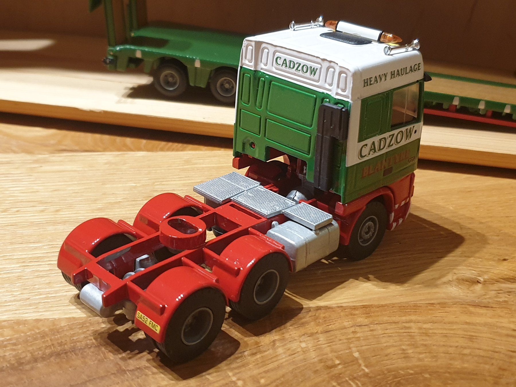Kit di modellismo & Modellini statici: DAF Schwertransport Cadzow 1:50 – Usato da Baar venduto da Liebherrbagger 3