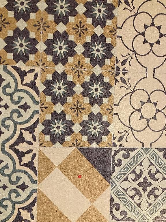Tappeti: Vinyl Teppich Beija Flor – Usato da Bern venduto da davenzin 2