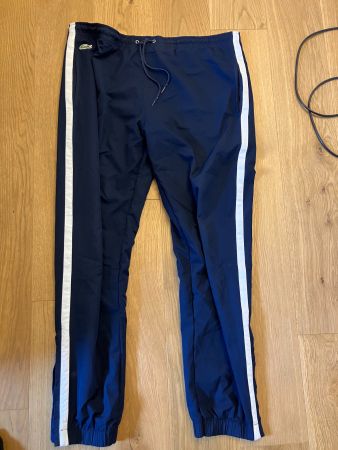 Lacoste Trainer Hosen