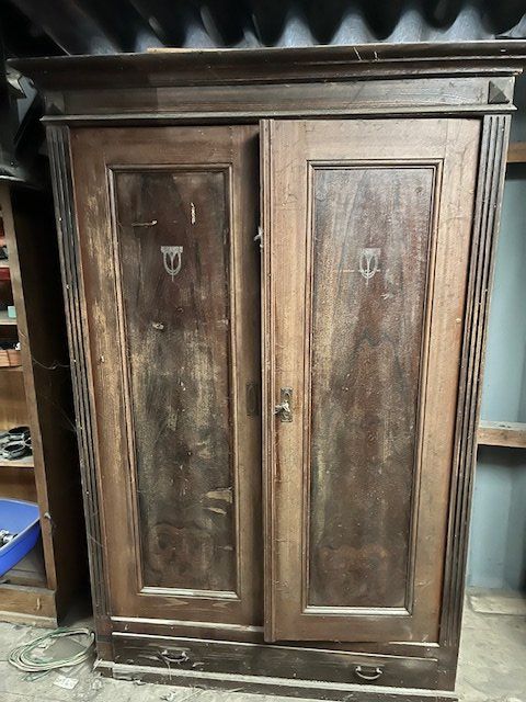 Armadi: Antiker Schrank – Usato da Rüschegg-Gambach venduto da Pioter60