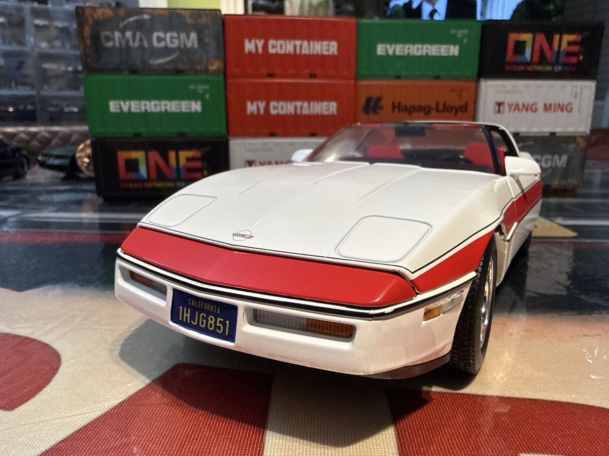 Chevrolet Modellini d'auto: A-Team Corvette C4 Weiss-Rot  1:18 – Usato da Basel venduto da Zomeg 6