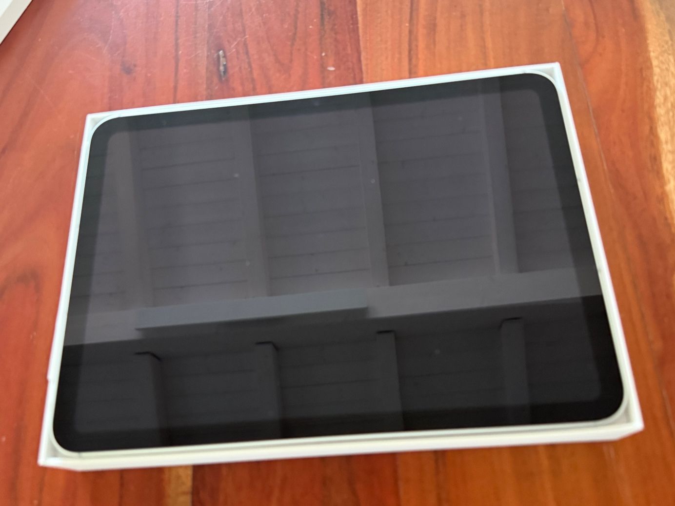 Apple Tablettes PC: iPad 10. Generation Neuwertig Silber 256 GB – Neuf (Voir description) à Lüscherz par Mario-Herr 2
