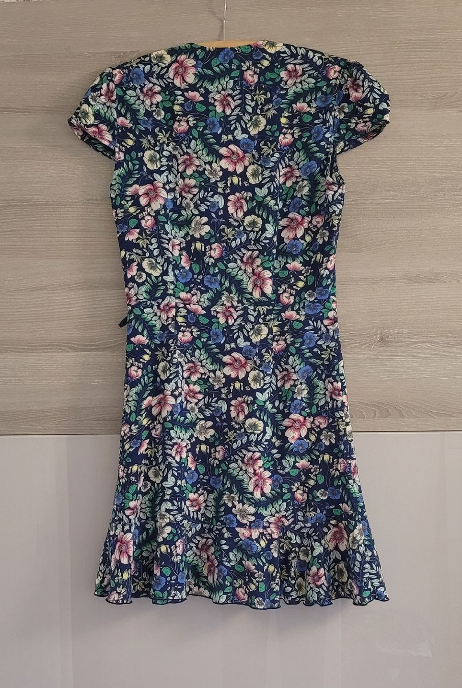 Kookai Vestiti: Robe Kookaï imprimé fleuri taille 36 – Usato da Cheseaux-sur-Lausanne venduto da Nono031 1