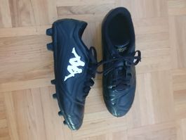 Chaussures de foot Kappa, pointure 41 - bonne état