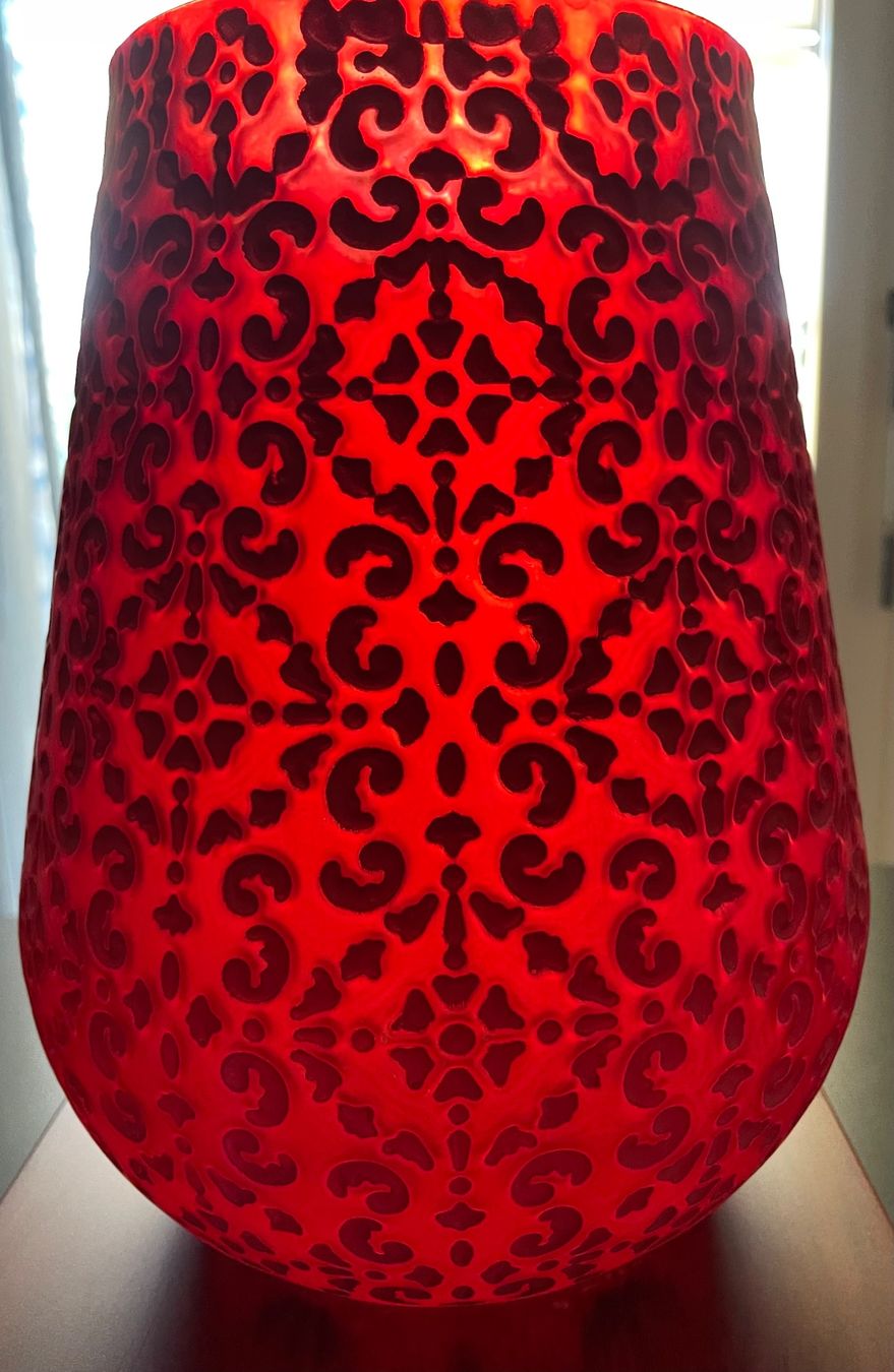 Vasi & Recipienti: Schöne grosse Vase aus rotem Glas, mit eingeprägtem Muster – Nuovo (secondo la descrizione) da Zürich venduto da Popcorn-Vintage 2