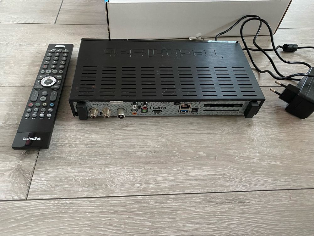 Technisat UHD Receiver Kaufen auf Ricardo