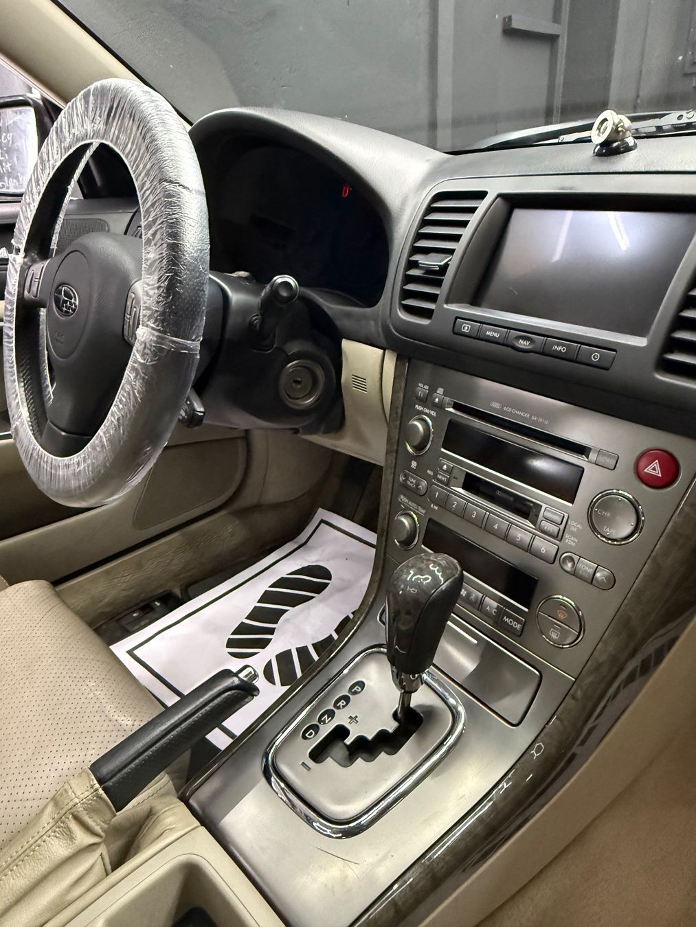 Subaru Autos: Subaru Legacy 3.0 AWD Automatic – Gebraucht aus Wil SG von lor_dm9d 5