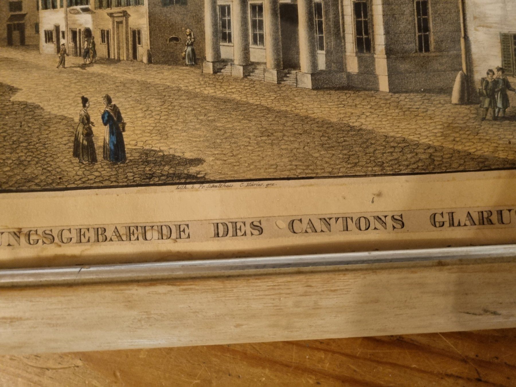 Grafica & Litografie: Alte Lithographie Regierungsgebaeude Glarus, gerahmt – Usato da Trachslau venduto da post35 2